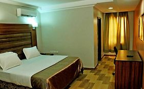 Dmatel Hotel And Resort Lekki